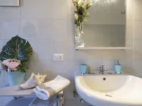 Cosy apartment for 4 people with WIFI, TV, balcony and pets allowed - Image 4