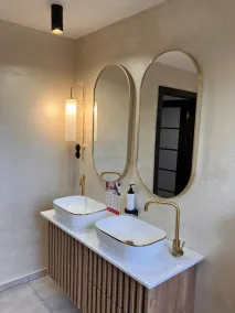 Very large apartment with private sauna - Image 4