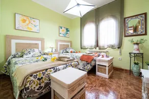 Maison de vacances pour les familles avec piscine et court de tennis - Image 5