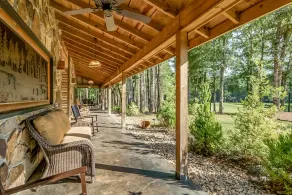Spacious Riverside Lodge on 370 acres near Tuscaloosa, 8 bedrooms - sleeps 15 - Image 5