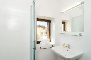 Apartments & Rooms Cina - Studio Apartment with Sea View - Image 3