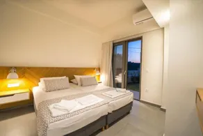 Zen Villa -Seaview- 2BD 2BA 5PL - Image 3