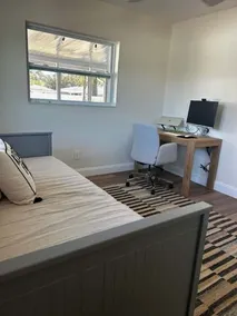NEW Stunning Home-close to Beaches-pet Friendly - Image 3