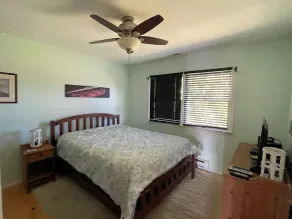 Shucker's Tump -  pet friendly, Lg screened porch. LINENS AND TOWELS PROVIDED - Image 5