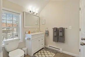 Coastal Cottage in the heart of Kennebunk, ME - Image 5