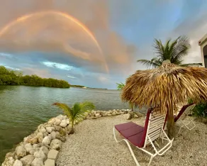Ocean Front, w / Dock; Piratenbucht, Key Largo, Florida - Image 4