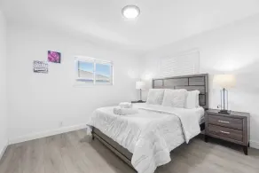 2BR APT with Brand new super quite AC, Washer, Dryer, Free EV Station, Free Parking in Cupertino - Image 5