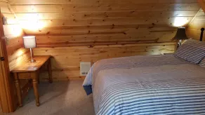 McKenzie River Cabin på Log Cabin Inn - Image 4
