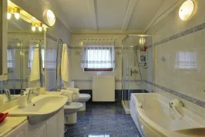 Fantastic villa 500 meters to beach with sea view - Image 3