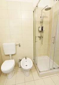 Vacation house Umag Savudrija, near the beach, balcony with sea view, WiFi - Image 3