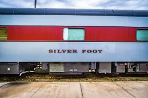 Rail Hotel - Image 4