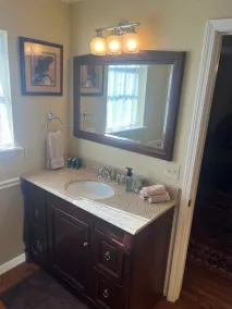 Beautiful Home on Ranch Land - Image 4