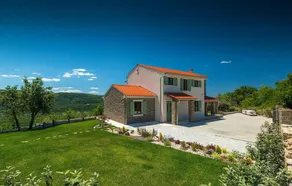 Nice home in Motovun with sauna - Image 5