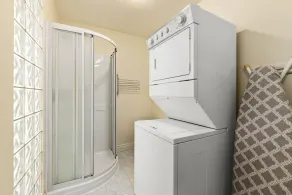 Spacious 4 bedrooms Villa, 30 min from Moncton - Image 5