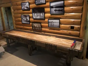 Luxury 7,500‑Sq‑Ft Lakefront Lodge, Private Dock & Snowmobile Access - Image 3