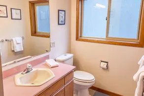 Hot Tub, Dog Friendly & Game Room in Large Ocean Front Home! - Image 3