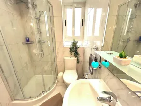Arzella Apartments Xlendi, Premium 2BR, Bus Stop & Market Opposite - Image 3