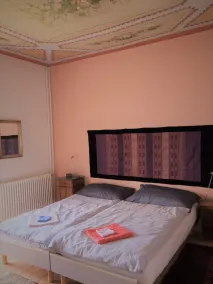 Rustikale Ferienwohnung mit Sonnenterasse, Pool, Garten und herrlicher Aussicht - Image 5