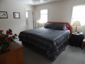 Grande maison sur la colline à côté de la piscine - Image 4