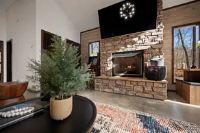 Interstellar Cabin | Family-Friendly Creek Escape w/ Hot Tub + Igloo - Image 3