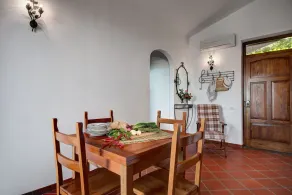 Guest House em Massa Lubrense com 2 quartos e capacidade para 4 pessoas - Image 2