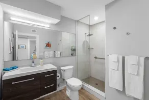 3 Bedroom/2 Bath Villa (Ground Level) - Unit 5/B - Image 2