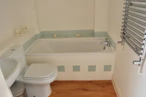 Caldey Island View - 2 Bedroom Apartment - Tenby - Image 4