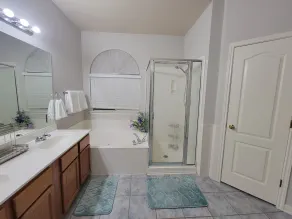 \"The Love Birds\" -4 bed/ 2 bath single story in Remington Heights - Image 3