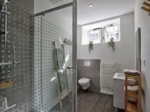 Moderner Komfort in einer historischen Wohnung in Saint-Galmier - Image 2