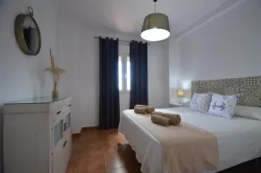 La Marina 4 20 - Two Bedroom Apartment, Sleeps 5 - Image 4