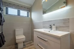Twelve Burnham Lodge - Image 3