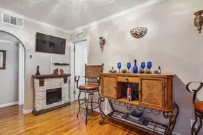 The Old Downtown Historic Grand Prairie House home - Image 3