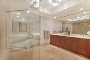 Luxury Condo in the Ritz Carlton Residences on a private beach  - Image 2