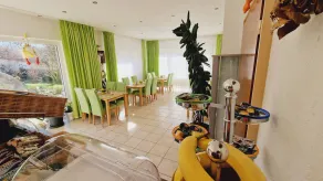 Hotel Garni Superior - Image 5