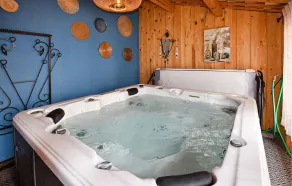 Pet Friendly Home In Aubignan - Image 2
