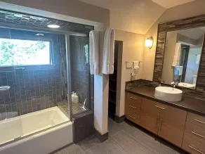 Coveted Creekside Setting, Near Downtown And Bogert Park - Image 4