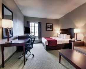 Columbia Inn & Suites - Image 1