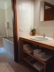 Dream Room Apartment - Image 2