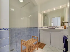 Hyggelig lejlighed for 6 personer med klimaanlæg, WIFI, TV, terrasse og panorama udsigt - Image 3