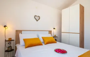 2 Bedroom Nice Home In Molat - Image 4