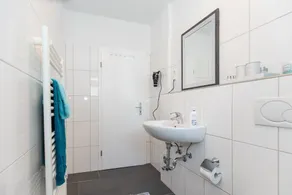 Modern furnished guest apartment in Velbert (near Essen-Dusseldorf-Wuppertal) - Image 3