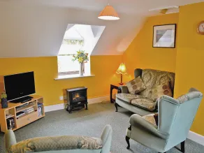 2 bedroom accommodation in Westonbirt, near Tetbury - Image 5
