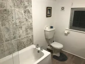 3 bed house, 5 mins walk from Taunton town centre - Image 2