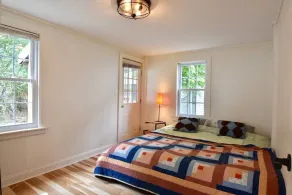 Little Lincoln Lovely Home - Image 2