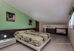 Pet-Friendly Villa 100m from the Beach with Pool & Wi-Fi - Image 4