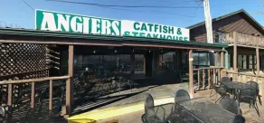 Anglers Riverfront Motel - Image 4