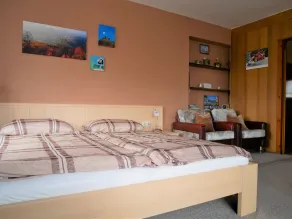 Holidayflat with balcony, seperate entrance, near Thuringian Forest - Image 4