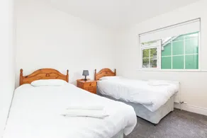 An Searrach Dingle by Trident Holiday Homes - Image 4