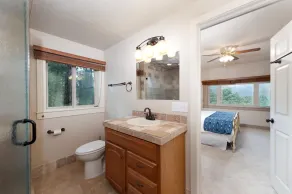 Maison de vacances avec jacuzzi | Vue montagne - Image 3