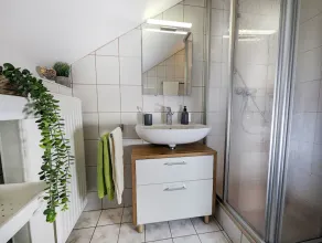 3 bedroom apartment - Image 4